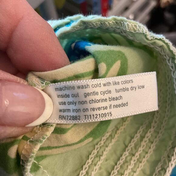 Keren Hart White Floral Embroidered Smocked Boho/Peasant Top Sz M - Picture 8 of 9